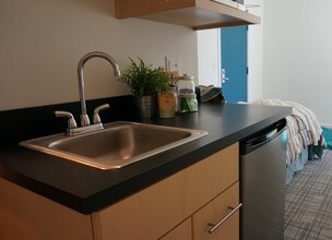 2418 Ballard in Seattle, WA - Foto de edificio - Interior Photo