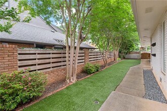 230 Halah Cir NE in Atlanta, GA - Building Photo - Building Photo