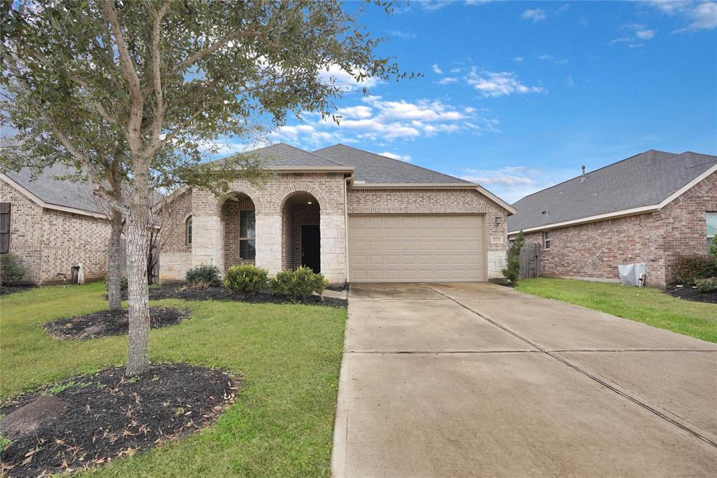 8414 Victoria Springs Dr. in Richmond, TX - Building Photo