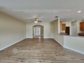 10253 Newminster Loop in Ruskin, FL - Building Photo - Building Photo