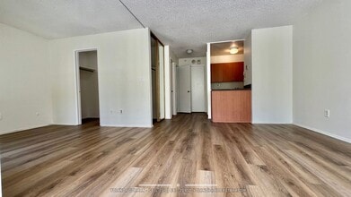 5 Admiral Dr in Emeryville, CA - Building Photo - Building Photo