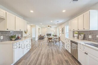 3544 Valley Ridge Rd in Dallas, TX - Building Photo - Building Photo