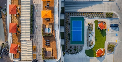 The Boardwalk Apartments in Garden City, ID - Foto de edificio - Building Photo