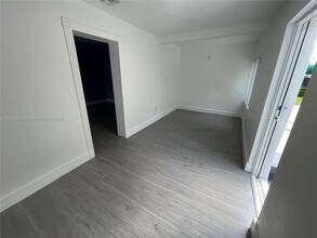 169 NE 50th St in Miami, FL - Building Photo - Building Photo