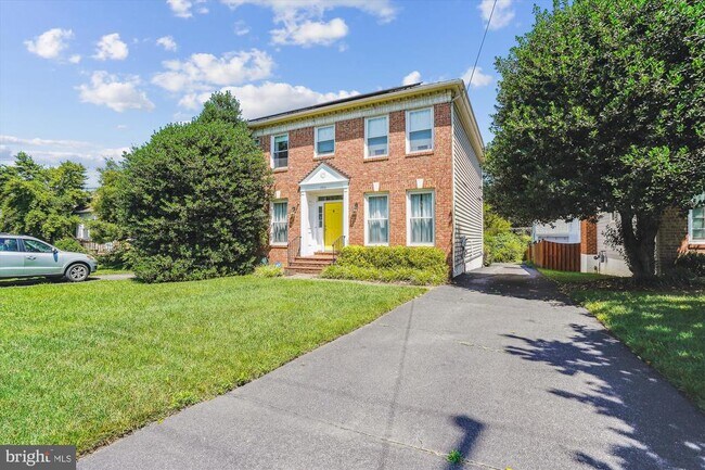3913 8th St S in Arlington, VA - Building Photo - Building Photo