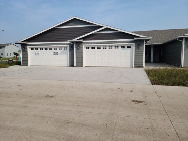 2235 N Main Ave photo'