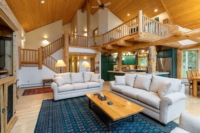 929 American Way in Breckenridge, CO - Building Photo - Building Photo