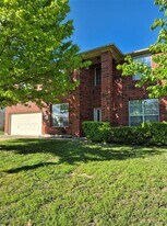 808 Busleigh Castle Way in Pflugerville, TX - Building Photo