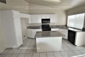 2539 W Dawnview Dr in Rialto, CA - Building Photo - Building Photo