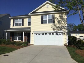 917 Peachtree Meadows Cir in Kernersville, NC - Building Photo