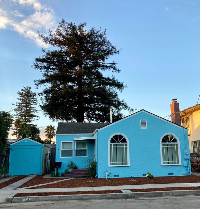 154 Hammond Ave in Santa Cruz, CA - Building Photo