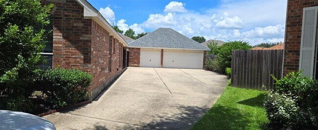 12806 Blackbrook Ln in Houston, TX - Building Photo - Building Photo