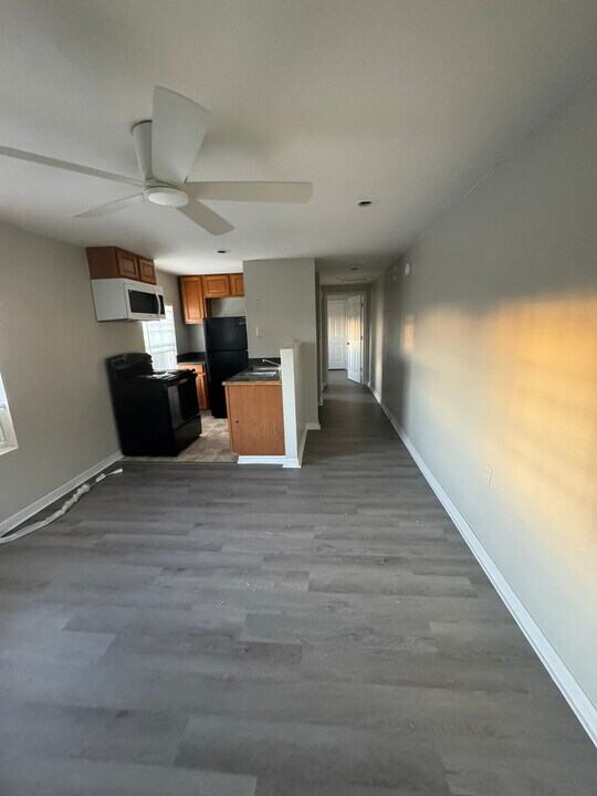 1002 Avenue E, Unit Apt 4 - Upper Left in Haines City, FL - Foto de edificio