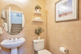 519 Sirte Terrace in Sunnyvale, CA - Building Photo