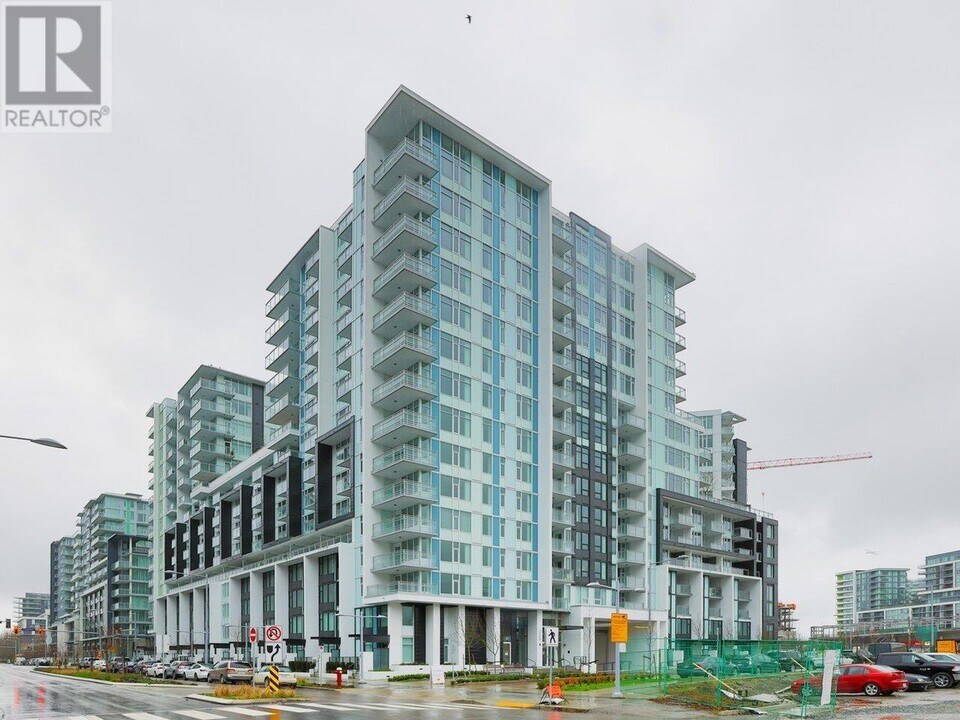 3268 Carscallen Rd in Richmond, BC - Building Photo