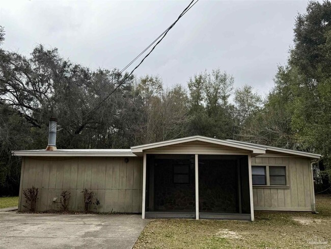 5678 Mulat Road in Milton, FL - Building Photo - Building Photo