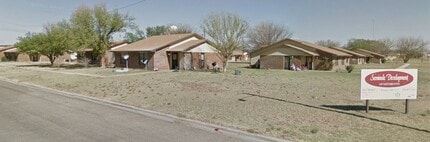 400 NW 2nd St in Seminole, TX - Building Photo - Building Photo