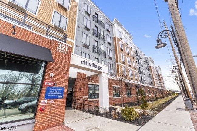 321 E 3rd St in Plainfield, NJ - Building Photo - Building Photo