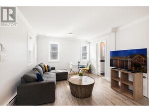50 E 47th Ave in Vancouver, BC - Building Photo - Building Photo