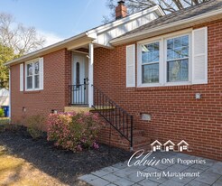 3327 Emory Dr in Winston-Salem, NC - Building Photo