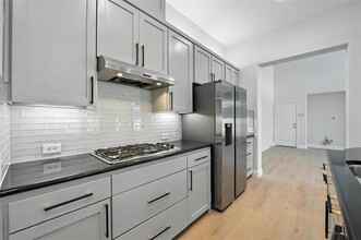 6748 San Fernando in Irving, TX - Building Photo - Building Photo