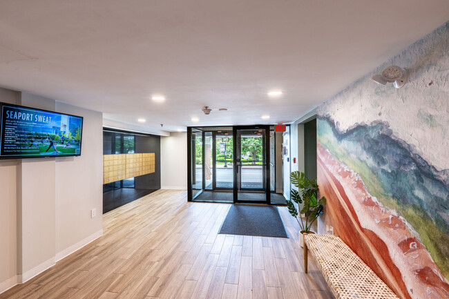 Broadway250 in Revere, MA - Building Photo - Building Photo