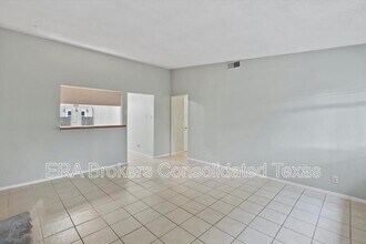 11908 Broad Oaks Dr in Austin, TX - Building Photo - Building Photo