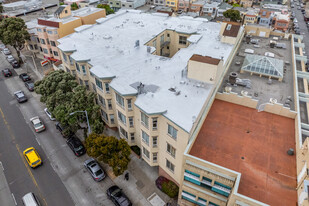 5810 Mission St in San Francisco, CA - Foto de edificio - Building Photo