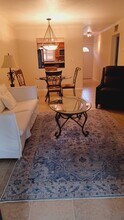 330 SE 19th Ave in Deerfield Beach, FL - Building Photo - Building Photo