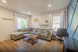 1219 W 500 S in Salt Lake City, UT - Building Photo