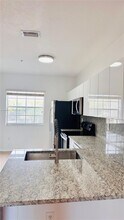 5610 NW 114th Pl in Doral, FL - Building Photo - Building Photo