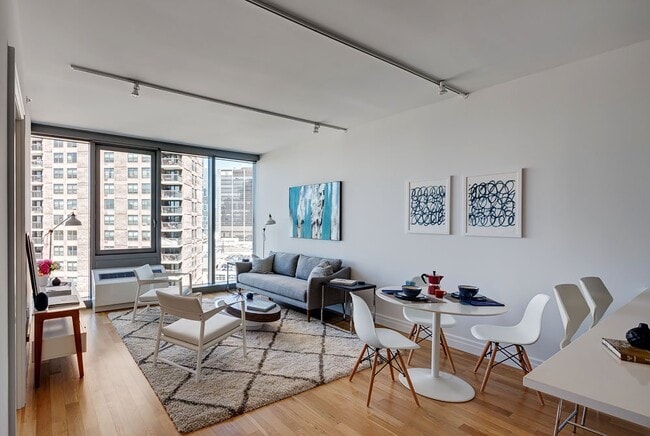property at 550 W 54th St