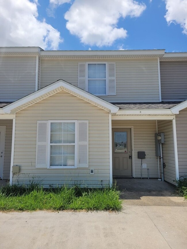 property at 1506 Southport Blvd