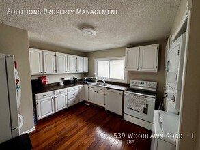 539 Woodlawn Rd in Welland, ON - Building Photo - Building Photo