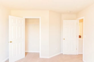 4831 Stowe Derby Dr in Charlotte, NC - Foto de edificio - Building Photo