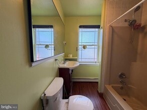 781 Paulsboro Rd in Swedesboro, NJ - Foto de edificio - Building Photo