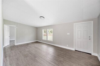 4129 Woodsridge Dr in Polk City, FL - Building Photo - Building Photo