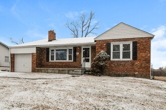25 Claire Dr in Florissant, MO - Building Photo - Building Photo