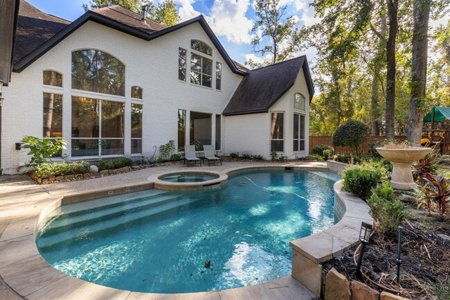 90 W Horizon Ridge Pl in Spring, TX - Building Photo - Building Photo