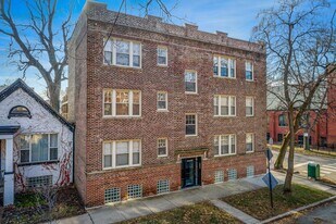 3455 N Wolcott Ave, Unit 3451-2 in Chicago, IL - Building Photo