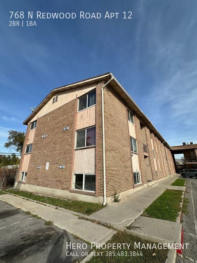 768 N Redwood Rd in Salt Lake City, UT - Building Photo - Building Photo