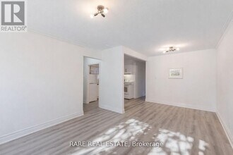 352 Hopewell Ave in Toronto, ON - Building Photo - Building Photo