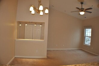 606 Moonglow Rd in Odenton, MD - Building Photo - Building Photo