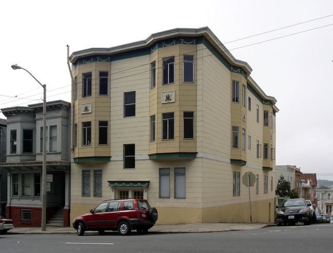 2344 Fulton St in San Francisco, CA - Building Photo - Building Photo