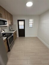 11063 SW 5th St in Miami, FL - Building Photo - Building Photo