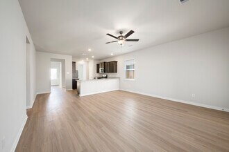 15462 Maple Ter Dr in Conroe, TX - Building Photo - Building Photo