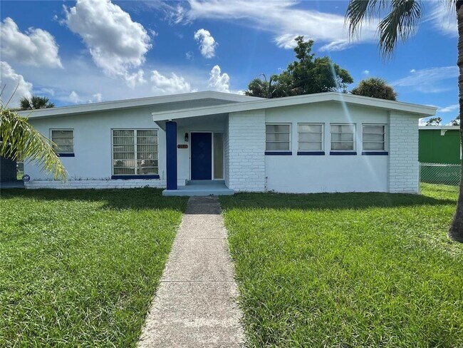 property at 2151 Broom Ct