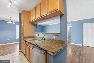 15536 Horseshoe Ln in Woodbridge, VA - Building Photo - Building Photo