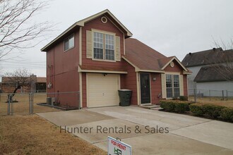2124 Lazy Ridge Dr in Killeen, TX - Building Photo - Building Photo