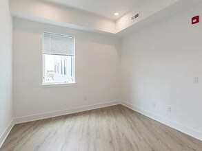 1622 Point Breeze Ave in Philadelphia, PA - Building Photo - Building Photo